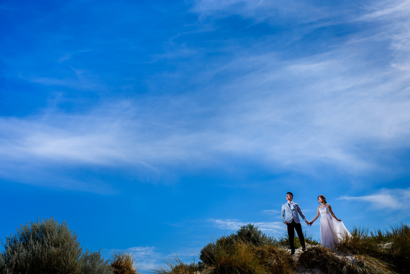 Perth beach pre-wedding